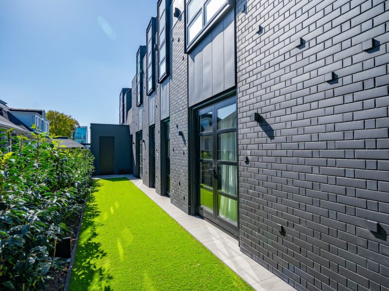 H+M Builders are the skilled and can create your architectural new home