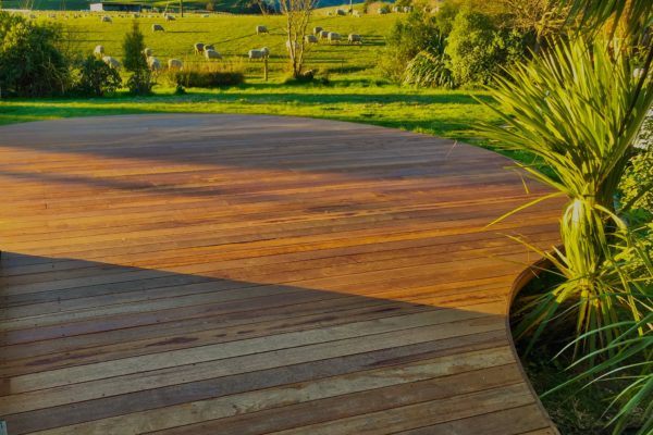 H&M Builders offer a decking service services in Canterbury